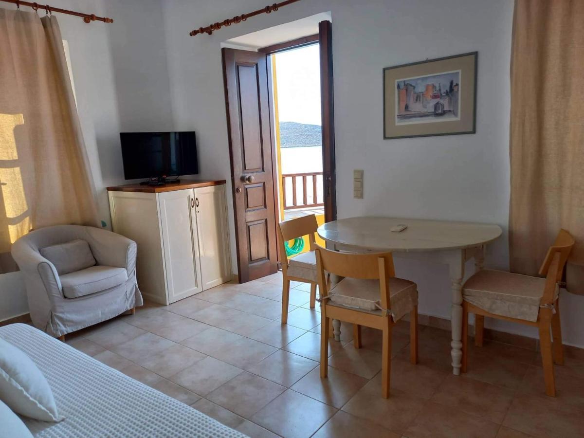 Villa Amalia Chalki Town Ngoại thất bức ảnh