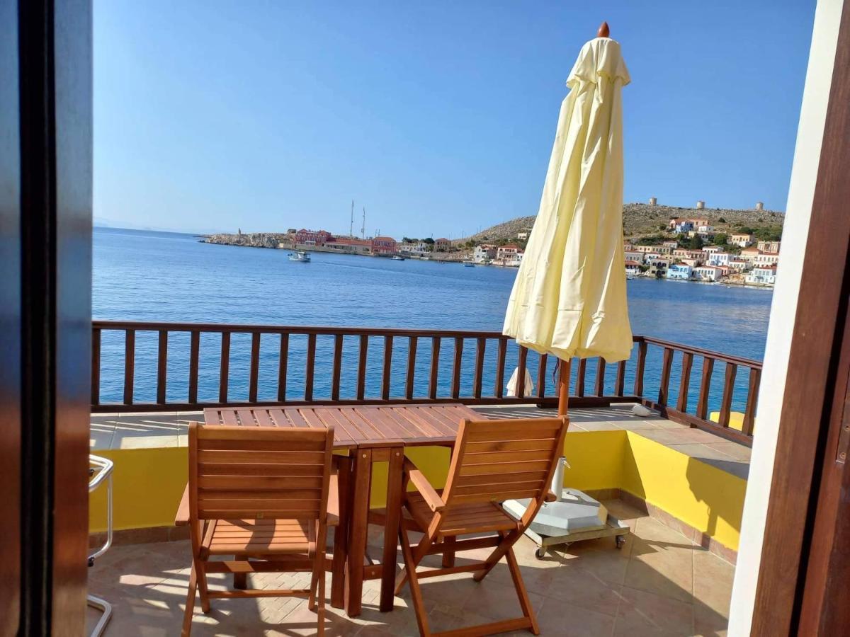 Villa Amalia Chalki Town Ngoại thất bức ảnh