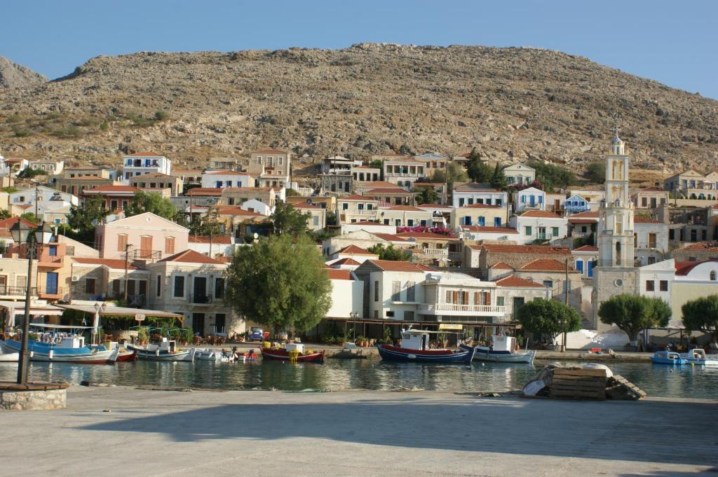 Villa Amalia Chalki Town Ngoại thất bức ảnh