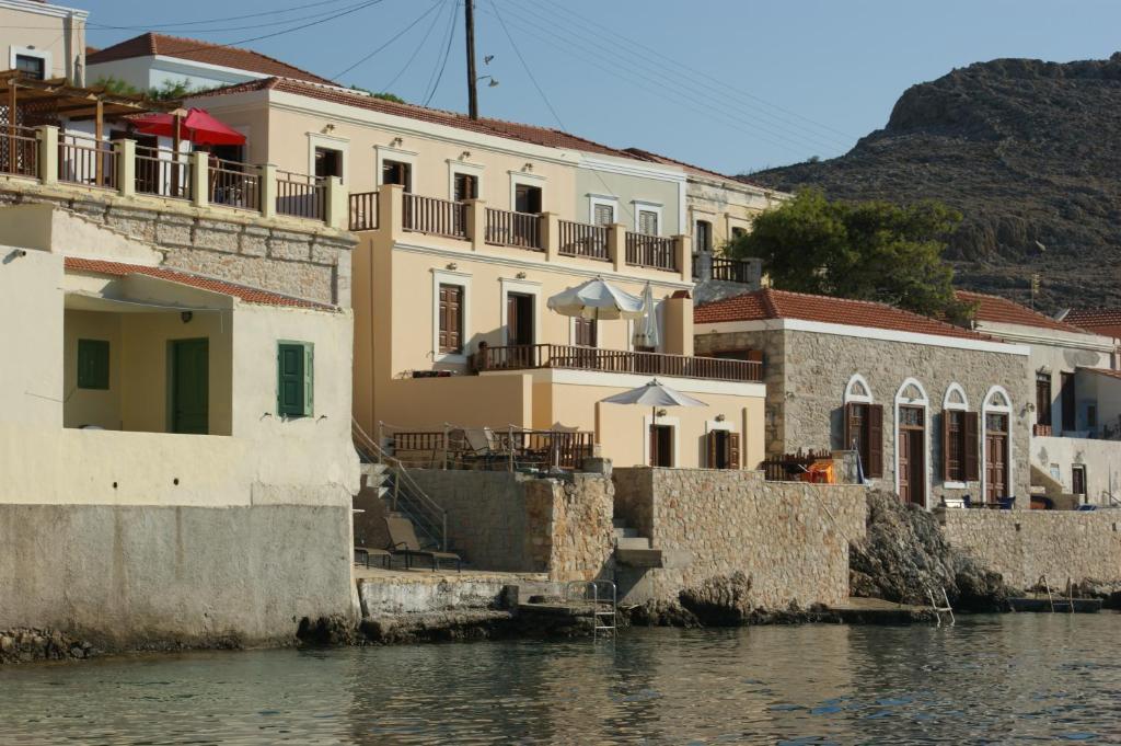 Villa Amalia Chalki Town Ngoại thất bức ảnh